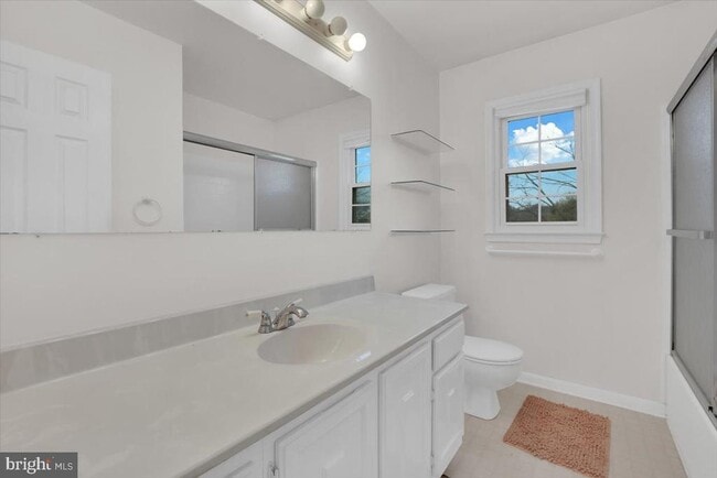 Building Photo - 12451 Plowman Ct