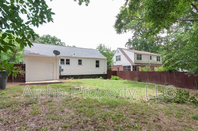 Building Photo - 107 Briarwood Rd