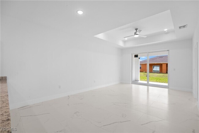 Building Photo - 1136 Ichabod Ave