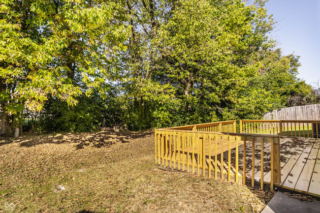 Building Photo - 13076 N Becks Grove Dr