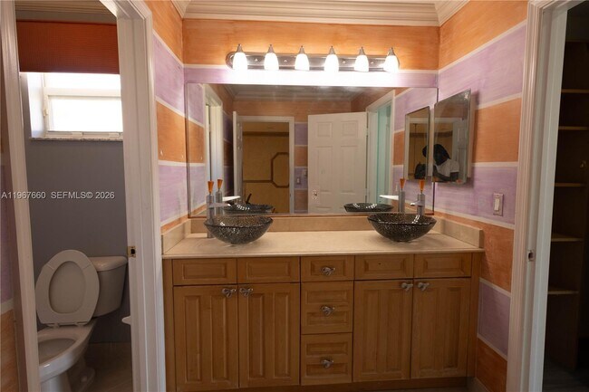 Building Photo - 5331 SW 159th Ave