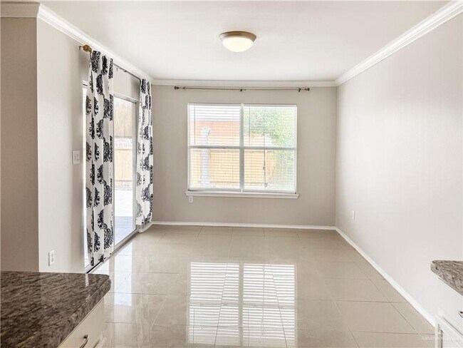 Building Photo - 20 Kilgore Ave