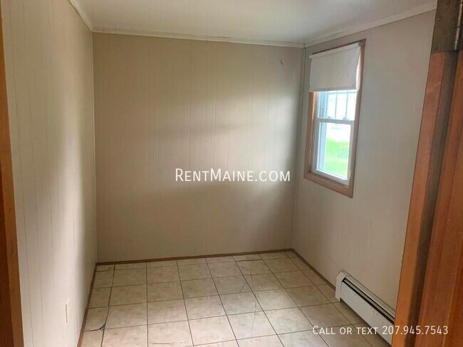 Building Photo - 35 Bosworth St