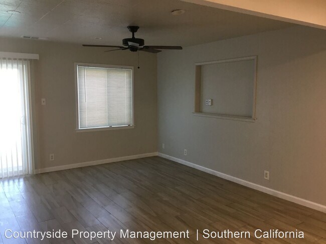 Building Photo - 3 br, 2 bath House - 4705 E. Brown Avenue