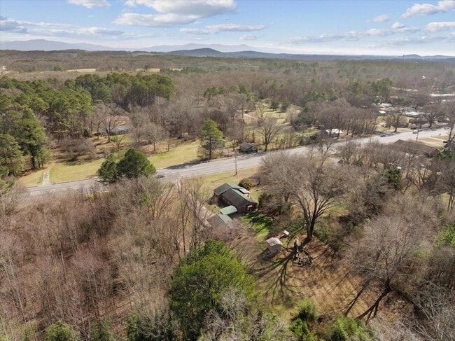 Building Photo - 3025 Cleveland Hwy