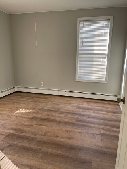 Bedroom 1 - 28 Madison Ave
