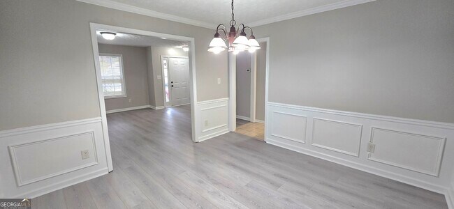 Building Photo - 610 James Ridge Dr