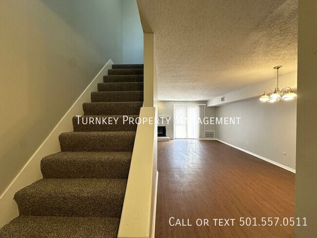 Building Photo - 1700 Sanford Dr