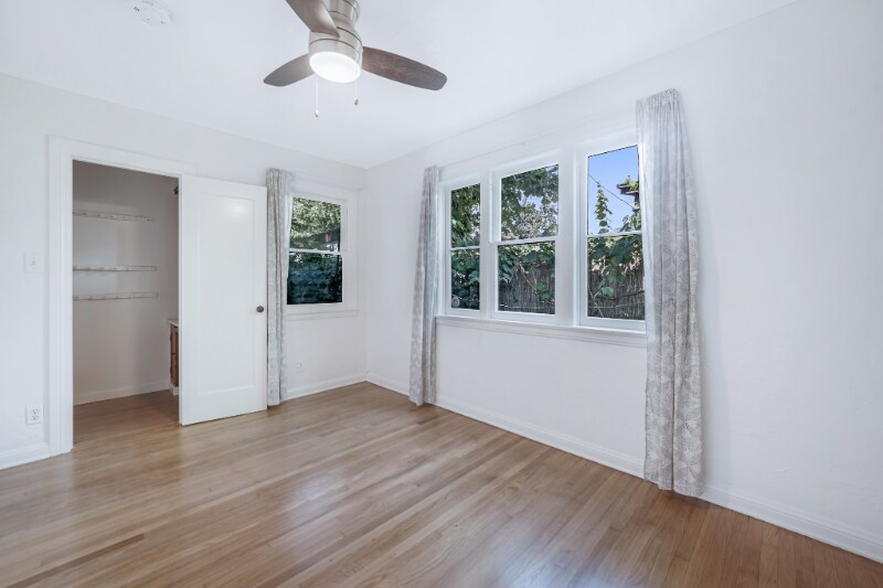 Building Photo - 3574 Helms Ave