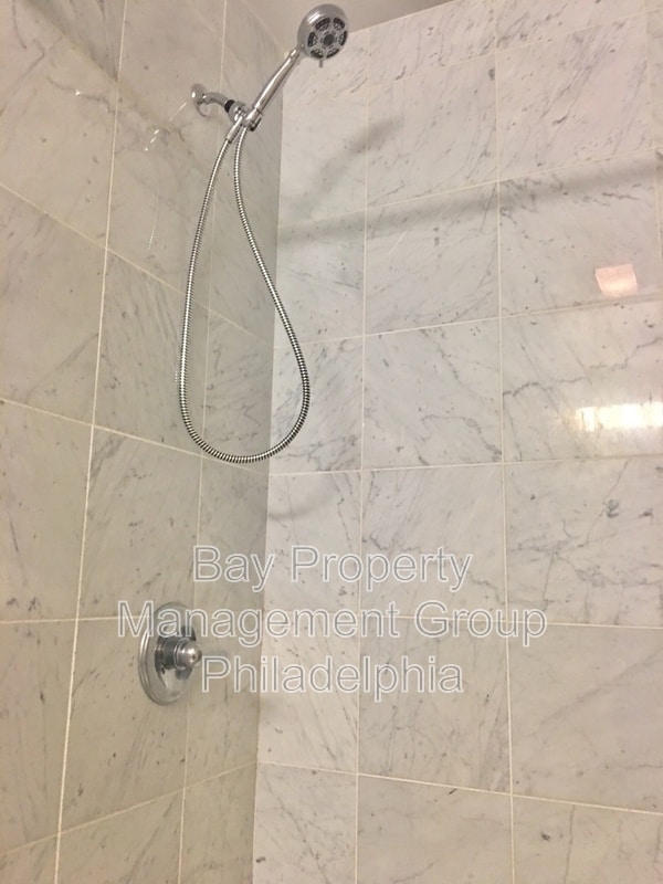 Building Photo - 1500 Chestnut St