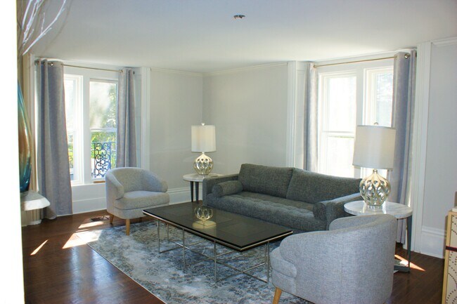A bright and airy living room - 35 Coggeshall Ave