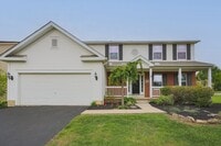 Building Photo - 3033 Jamestown Dr