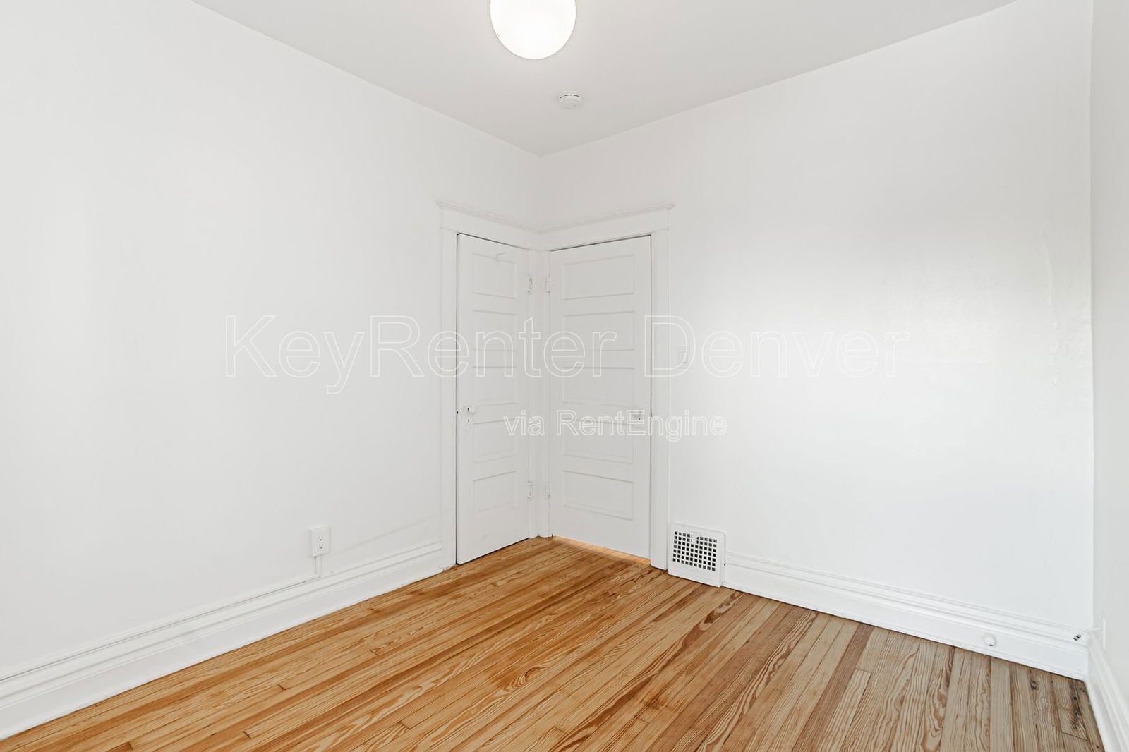 Building Photo - 229 S Logan St