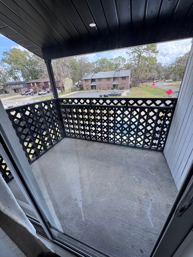 Building Photo - 1826 SW 69th Terrace