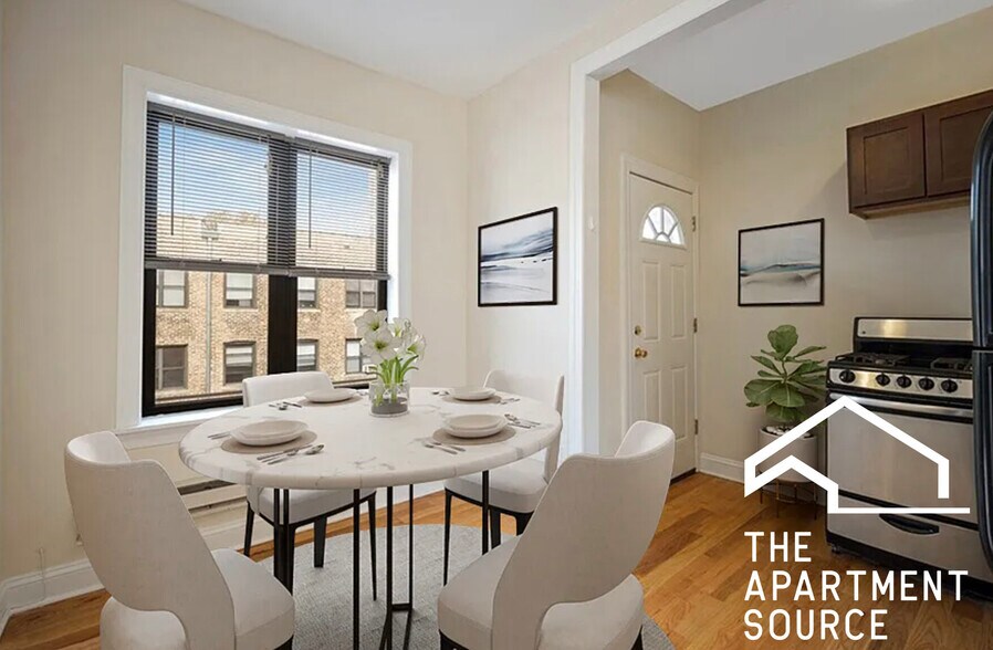 Building Photo - 3723 N Pine Grove Ave