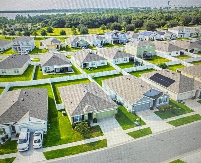 Building Photo - 4045 Great Egret Dr