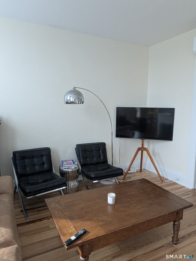 Building Photo - 213 Liberty Square