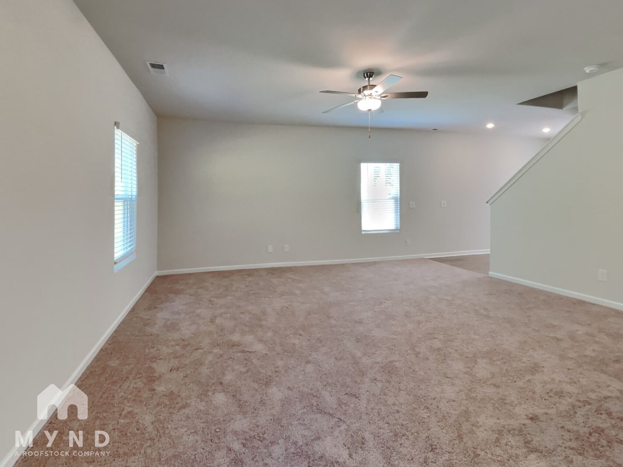 Building Photo - 240 Ivy Bank Dr