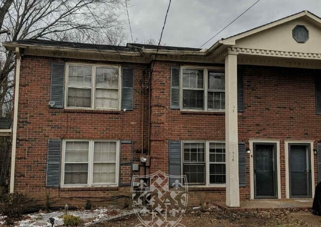 Building Photo - 736 Holder Dr