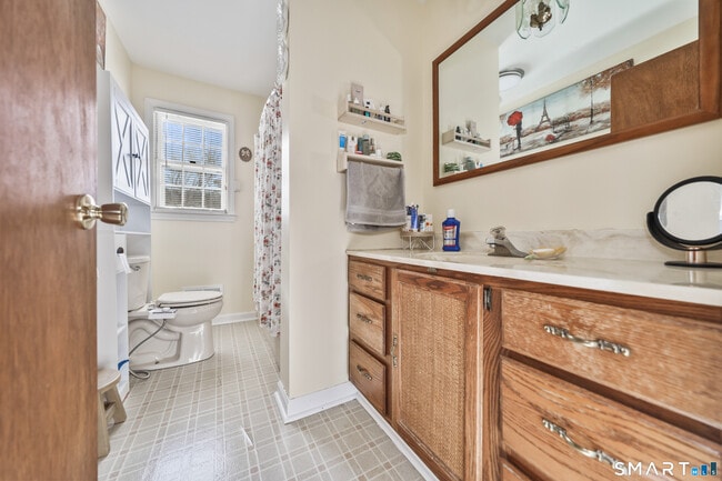 Building Photo - 41 Trout Brook Dr