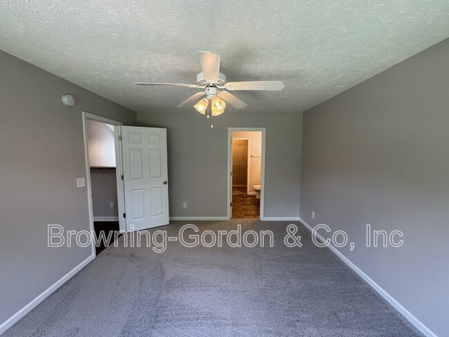 Building Photo - 1321 Bairdscorner Dr
