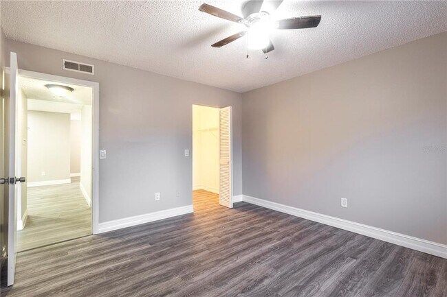 Building Photo - 3805 Cortez Cir