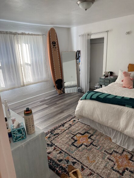 Building Photo - 2531 Ridge Rd