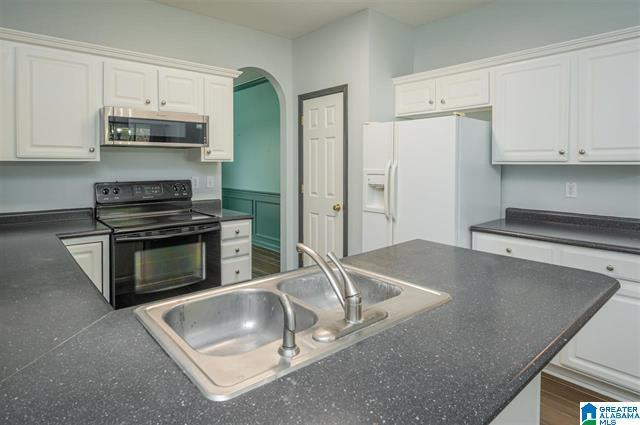 Building Photo - 1565 Deer Valley Dr