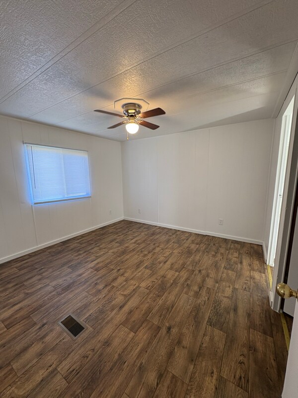 Building Photo - 200 Jenkins Rd