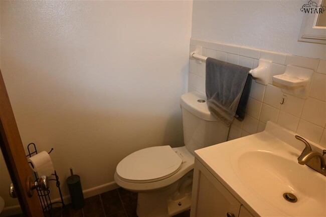 Building Photo - 4609 Tammy Dr