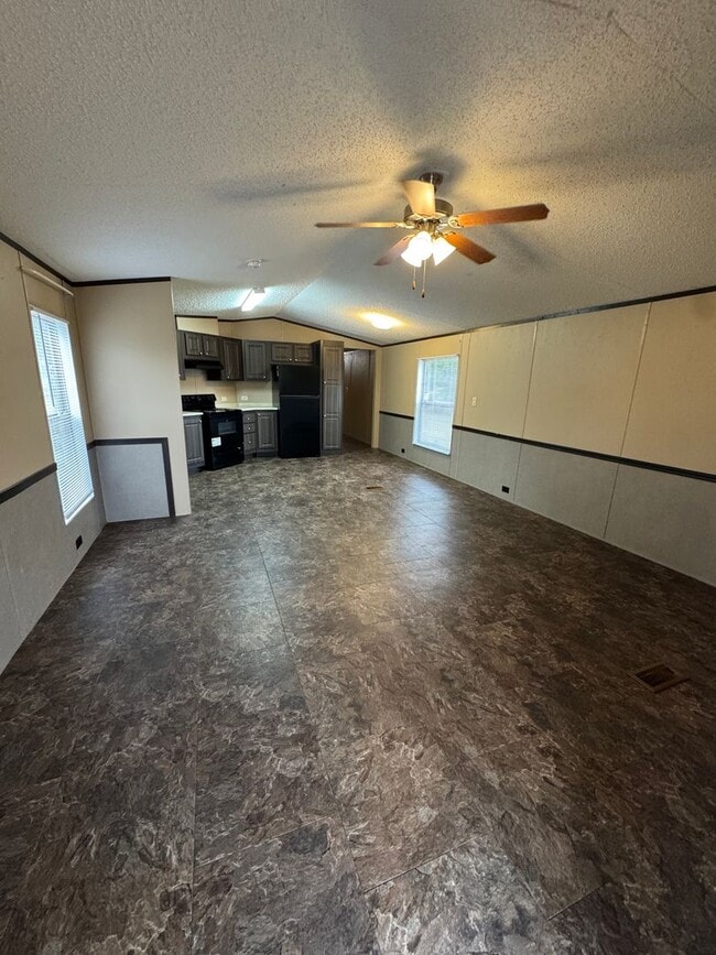 Building Photo - 20 Restful Pl