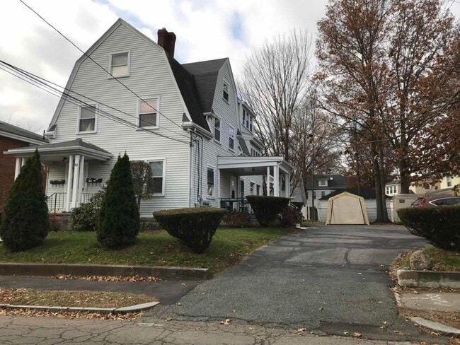 Building Photo - 63 Montclair Ave