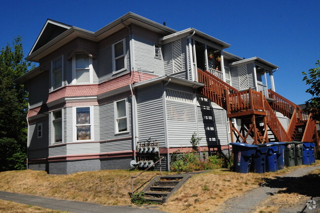 Building Photo - Camdon Apartments