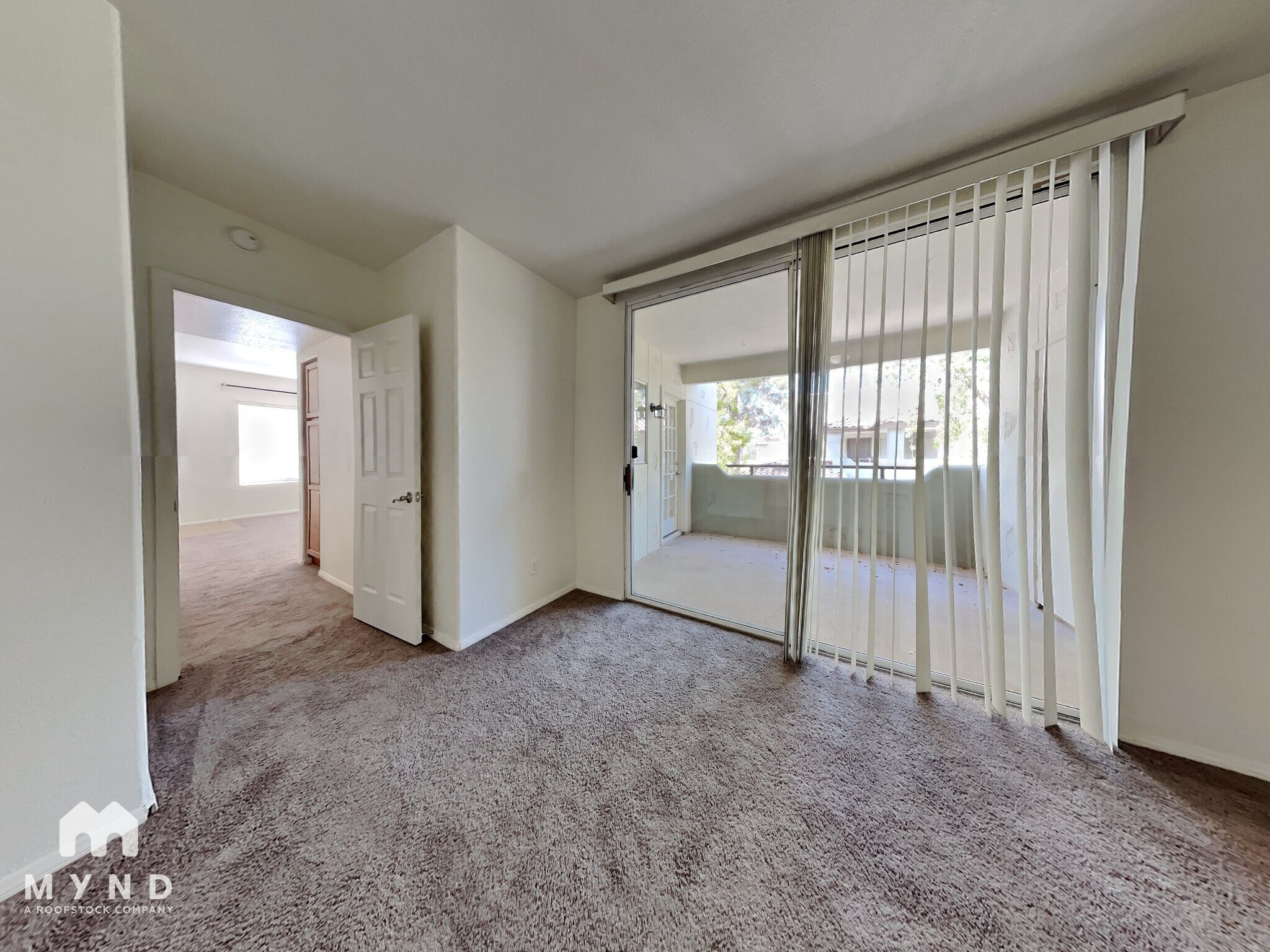 Building Photo - 1825 W Ray Rd