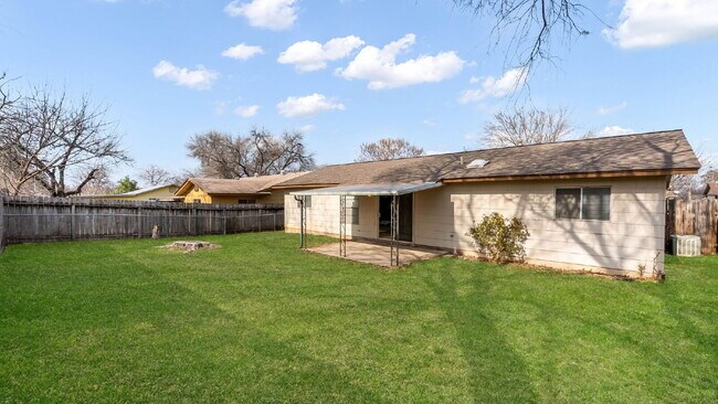 Building Photo - 4710 Casa Bello St