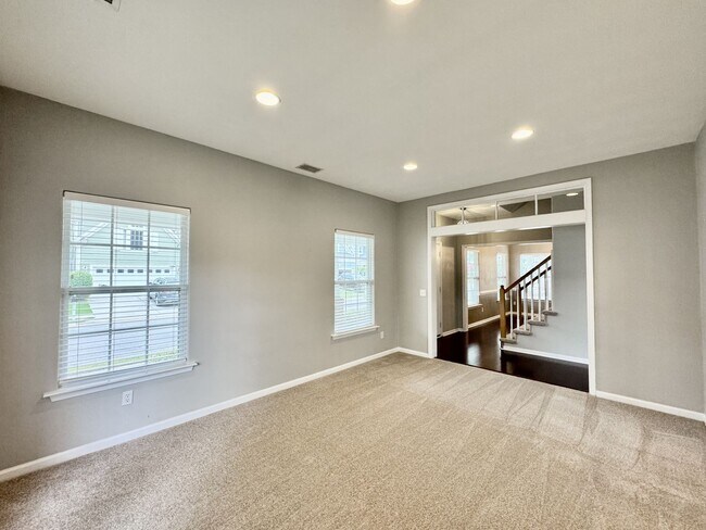 Building Photo - First-Time Rental Available NOW! Pet Friendly, Community Pool, Clubhouse, Fitness Center, Kayak, ...