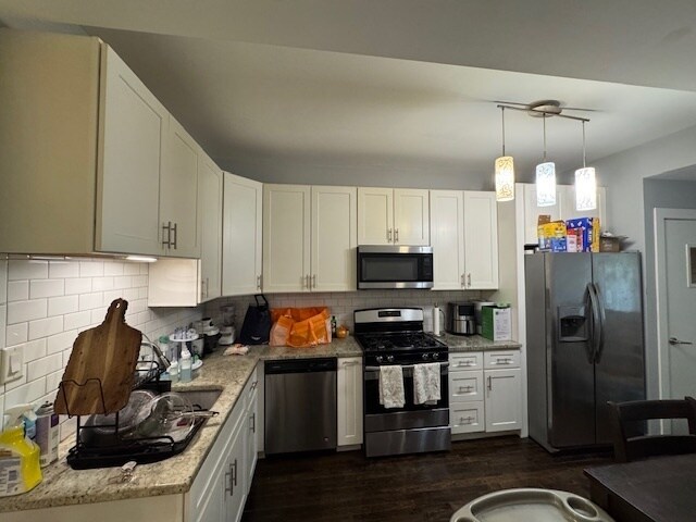 Building Photo - 1431 N Springfield Ave