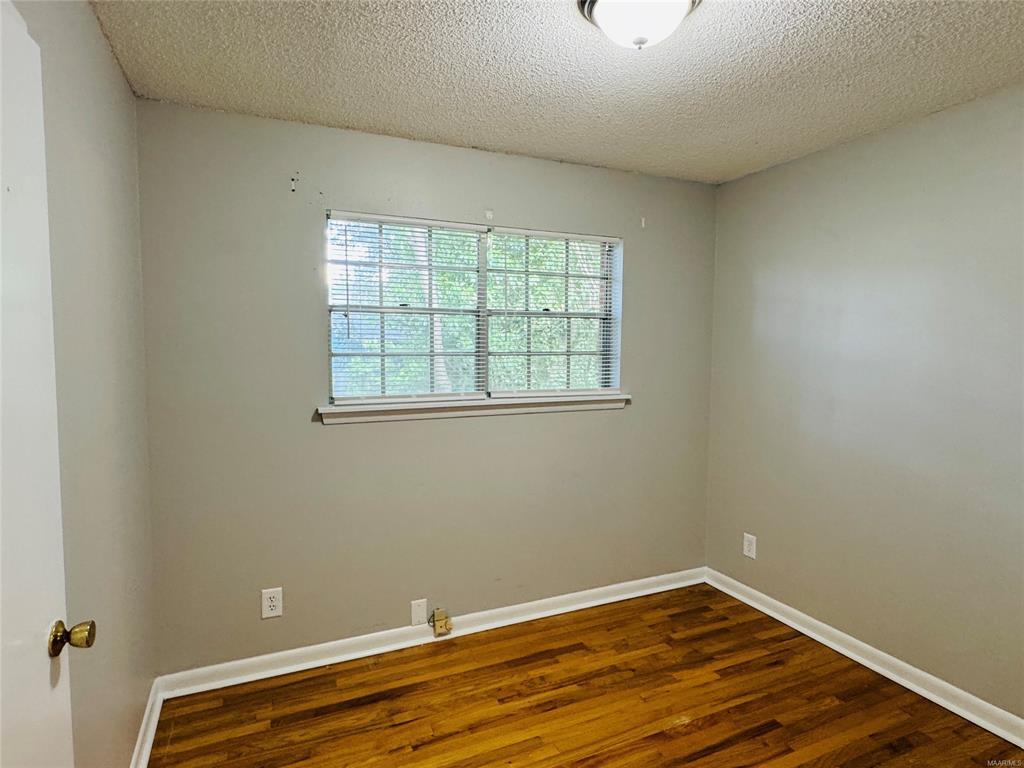 Building Photo - 1619 Yancey Ave