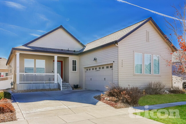 Building Photo - 4646 Mt Shavano St