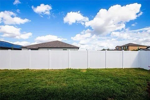 Building Photo - 3010 Lytton Hall Dr