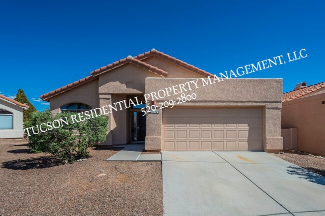Building Photo - 11174 N Sand Pointe Dr