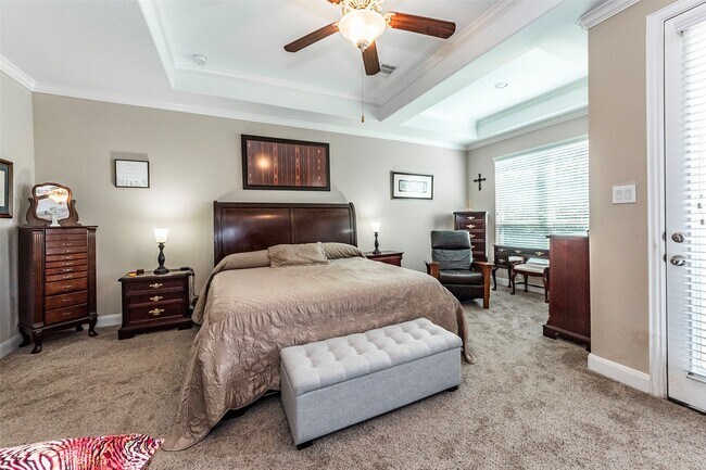 Building Photo - 403 Marina View Dr