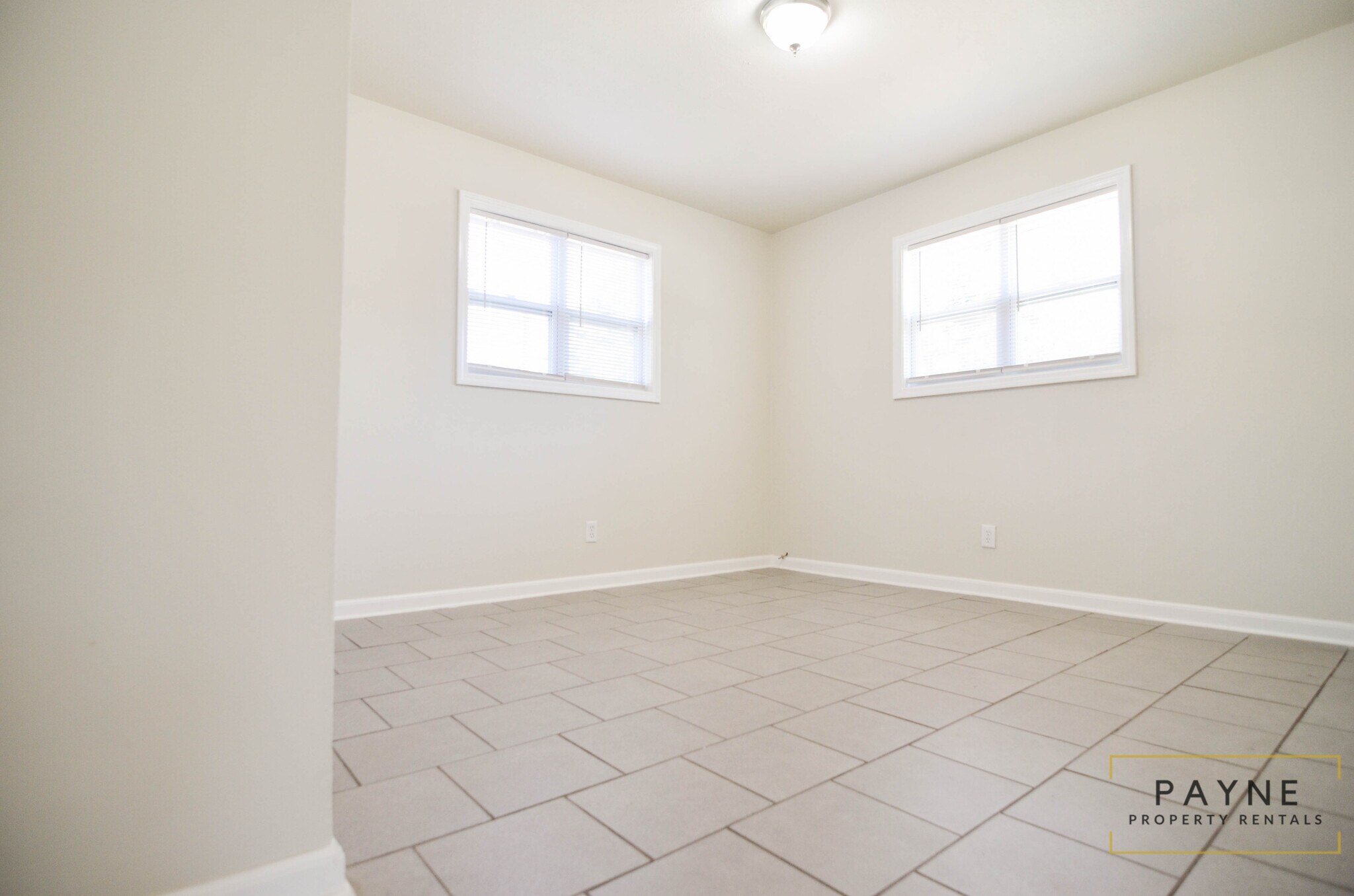 Building Photo - 4333 Rosemont Dr #A