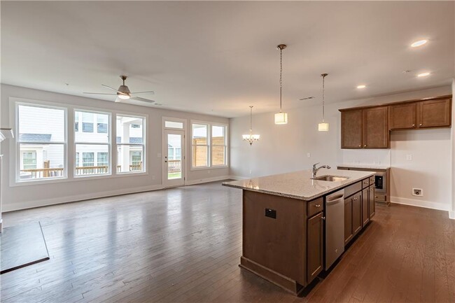 Building Photo - 1239 Waterfall Ct