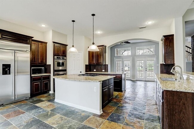 Building Photo - 62 Marquise Oaks Pl