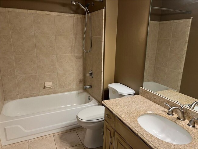 Building Photo - 2934 Canton Chase Dr
