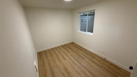 Building Photo - 187 5th St