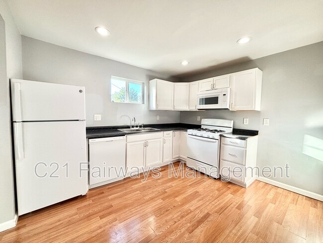 Building Photo - 11790 PA-993