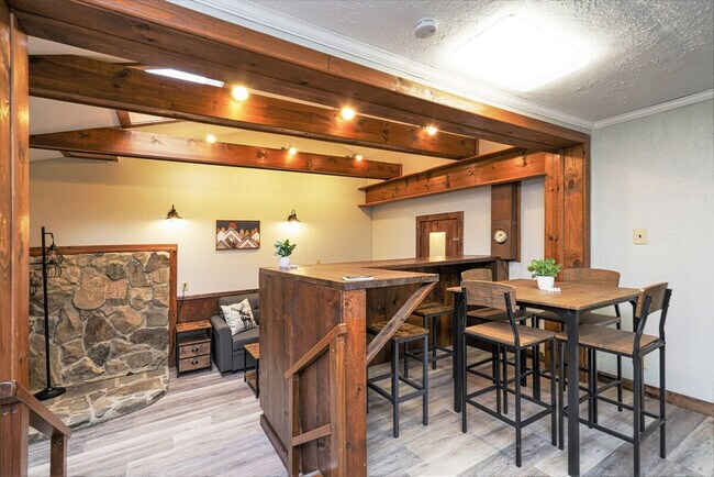 Building Photo - 72 Faulkner Rd