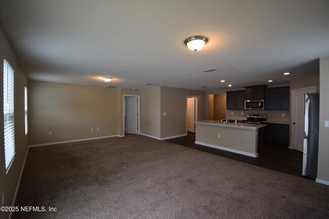 Building Photo - 3583 Sunfish Dr